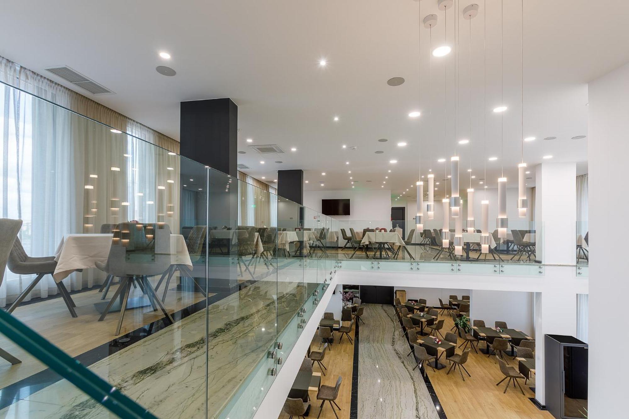 Blue Star Luxury Hotel София Экстерьер фото